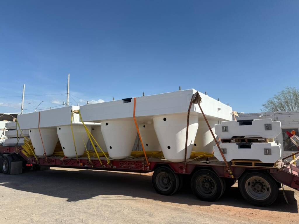 Barcaza de fibra de vidrio ambramexico